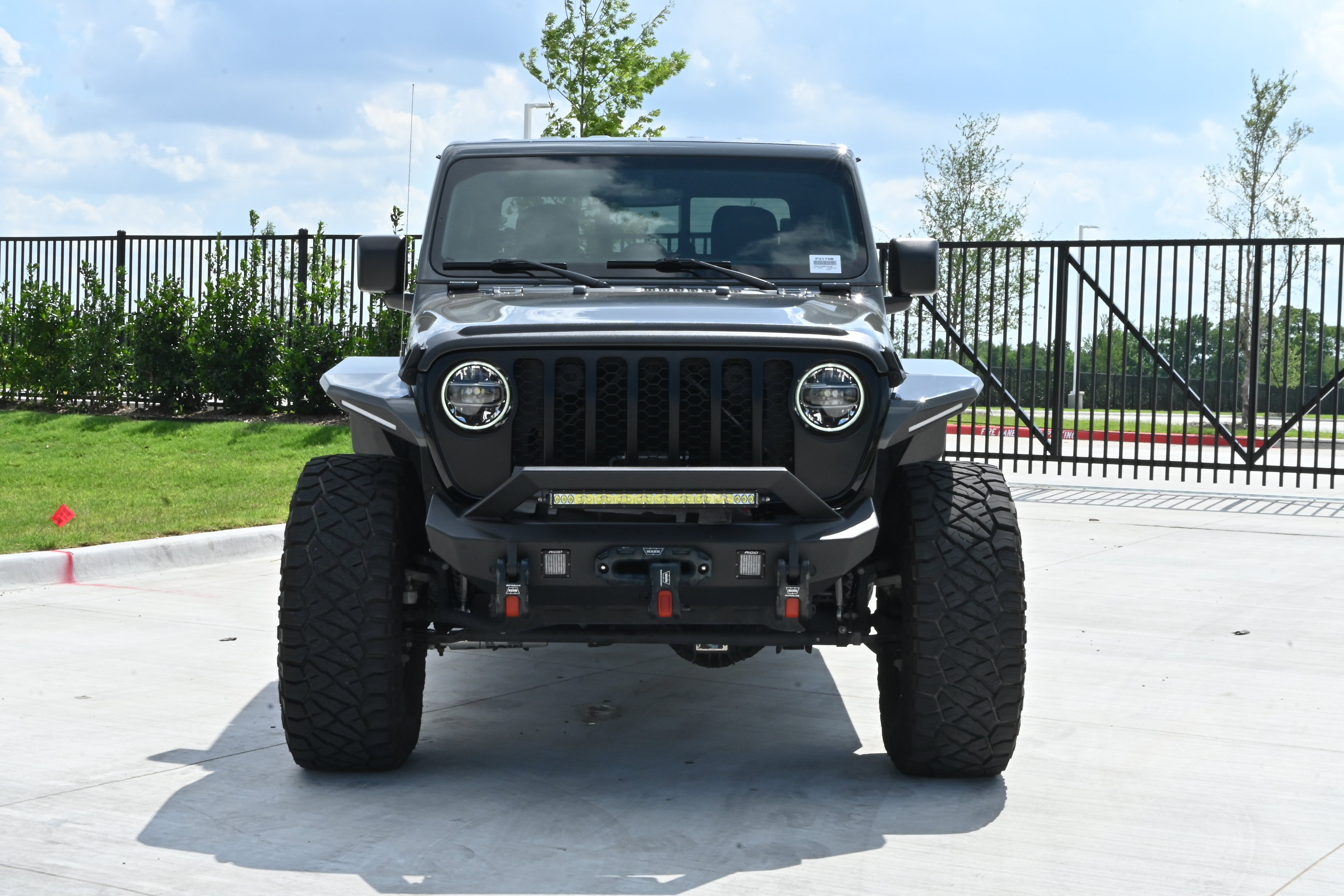 Used 2021 Jeep Gladiator Mojave AWD/4WD image 40