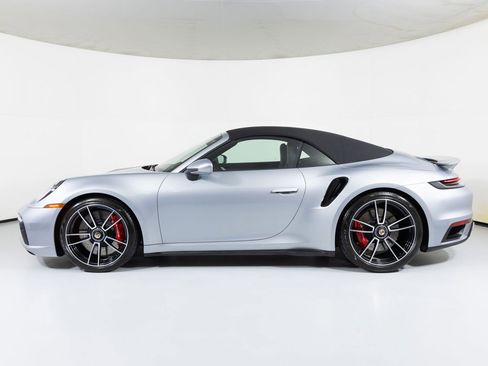 Used 2021 Porsche 911 Turbo image 11