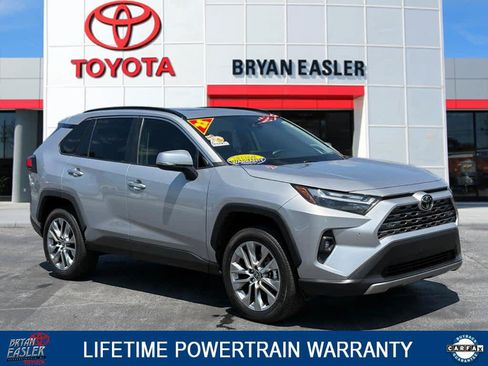 Used 2022 Toyota RAV4 Limited FWD image 1