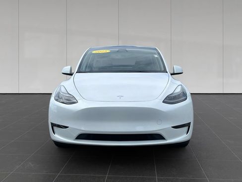 Used 2023 Tesla Model Y Performance AWD/4WD image 8
