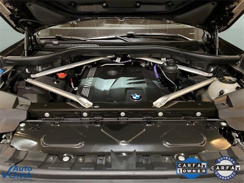 Used 2024 BMW X7 xDrive40i w/ Premium Package image 80