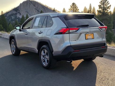 Used 2025 Toyota RAV4 XLE image 5