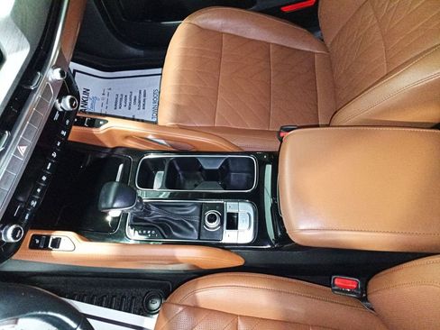 Used 2024 Kia Telluride EX X-Line image 11