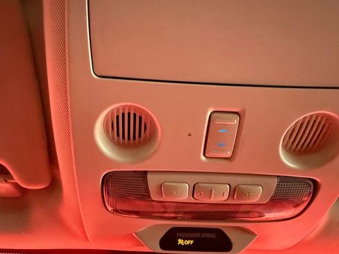 Used 2020 Ford EcoSport Titanium image 13