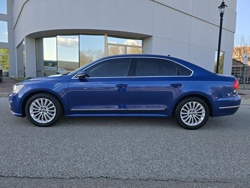 Used 2016 Volkswagen Passat 1.8T SE image 21