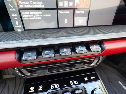 Used 2021 Porsche 911 Carrera image 73