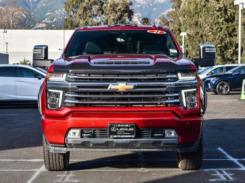 Used 2021 Chevrolet Silverado 3500 High Country w/ Z71 Off-Road Package AWD/4WD image 2