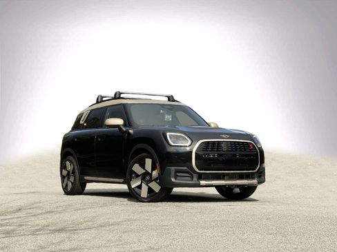 New 2026 MINI Cooper Countryman S w/ Comfort Package Max AWD/4WD image 2