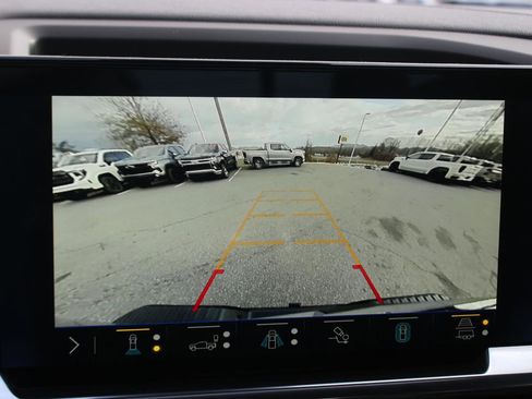 Used 2024 Chevrolet Silverado 2500 High Country w/ Midnight Edition image 26