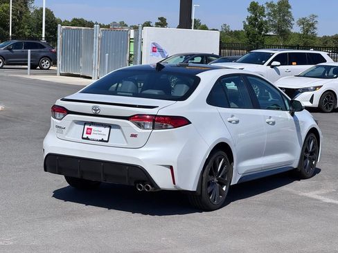 Used 2025 Toyota Corolla SE FWD image 22