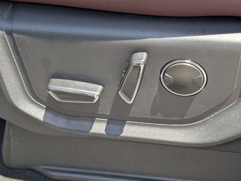 Used 2024 Ford Expedition Limited RWD image 22