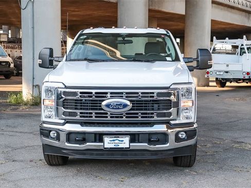 New 2026 Ford F350 XL w/ XL Chrome Package image 2