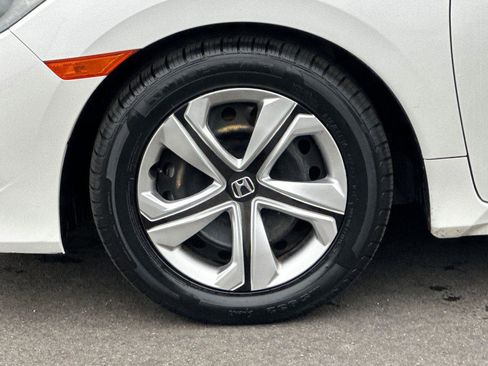 Used 2019 Honda Civic LX image 24