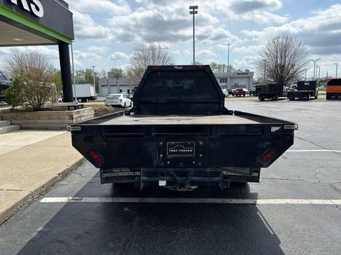 Used 2024 Chevrolet Silverado 3500 LT w/ Convenience Package image 7
