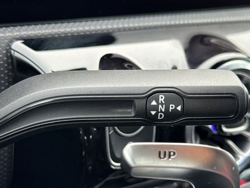 Certified 2025 Mercedes-Benz CLA 35 AMG 4MATIC image 21