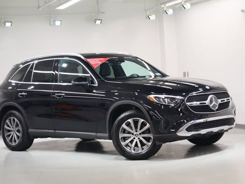 Used 2026 Mercedes-Benz GLC 300 4MATIC image 7