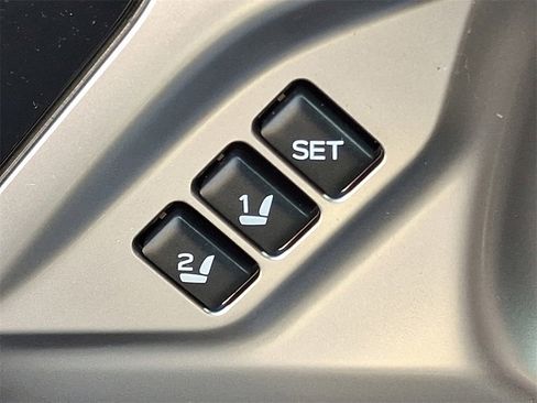 Used 2020 Subaru Legacy Limited w/ Popular Package #3 image 25