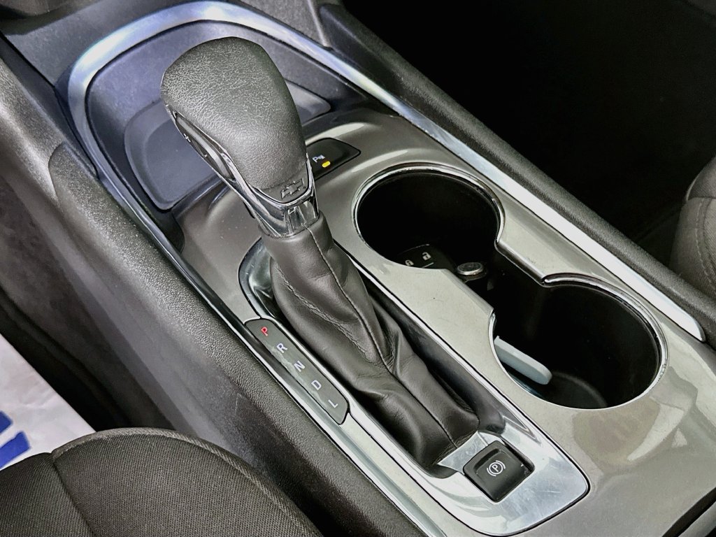 Used 2024 Chevrolet Malibu LT FWD image 23
