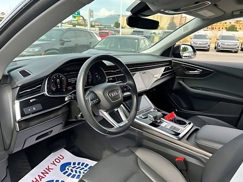 Used 2023 Audi Q8 Premium Plus AWD/4WD image 23
