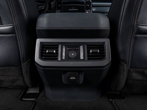 Used 2026 Ford F450 Lariat image 43