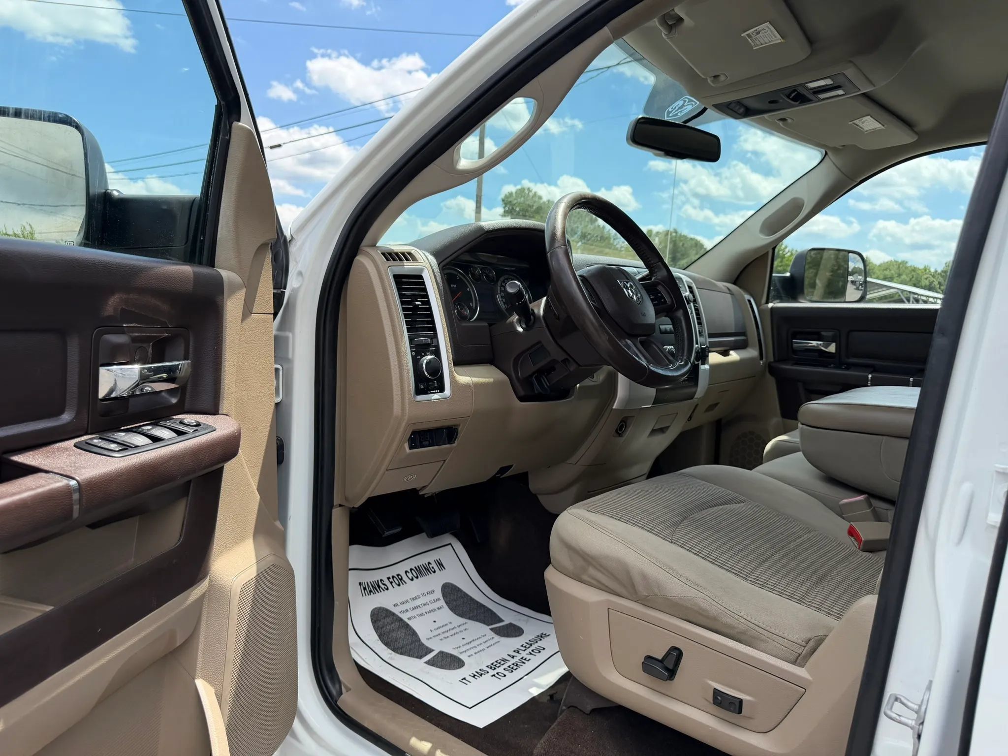 Used 2012 RAM 2500 SLT w/ Luxury Group AWD/4WD image 21