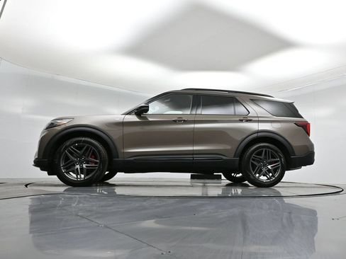 New 2026 Ford Explorer ST-Line RWD image 6