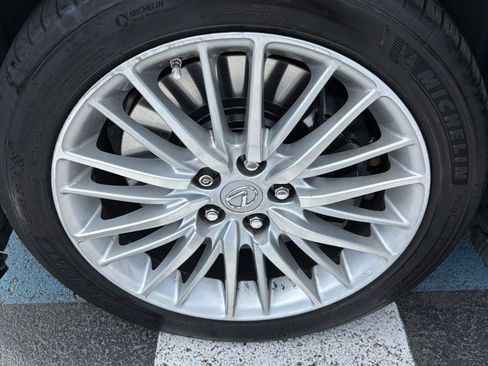 Used 2010 Lexus LS 460 RWD image 32