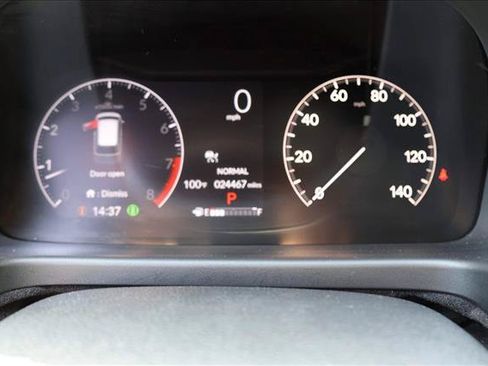 Used 2025 Honda Odyssey Touring image 15