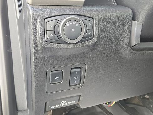 Used 2017 Ford F350 Lariat w/ Lariat Ultimate Package image 26