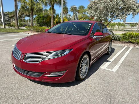 Used 2016 Lincoln MKZ w/ Equipment Group 300A Reserve FWD image 12