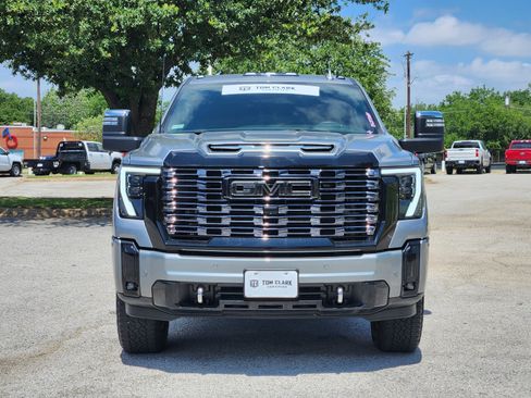 Used 2025 GMC Sierra 2500 Denali Ultimate AWD/4WD image 32