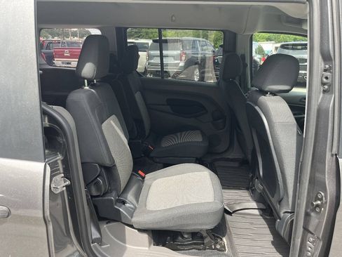Used 2022 Ford Transit Connect XL FWD image 17
