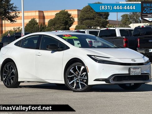 Used 2024 Toyota Prius Prime FWD image 1