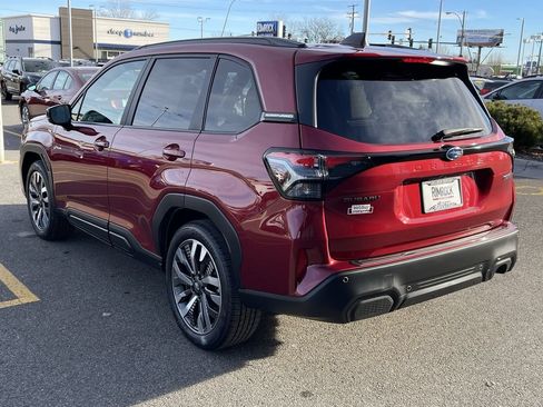 New 2026 Subaru Forester Touring AWD/4WD image 5