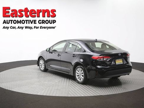 Used 2024 Toyota Corolla LE w/ LE Convenience Package FWD image 64