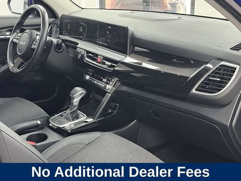 Used 2025 Kia Seltos S FWD image 26