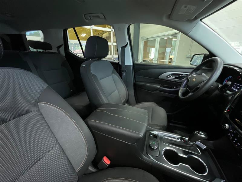 Used 2018 Chevrolet Traverse LS AWD/4WD image 31