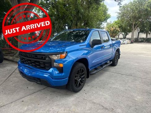 Used 2025 Chevrolet Silverado 1500 Custom w/ Turbomax Blackout Package RWD image 1