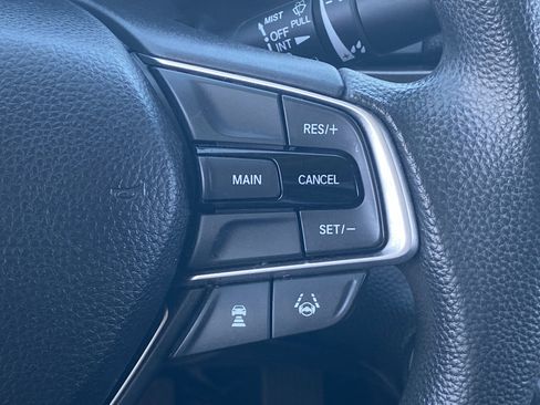 Used 2018 Honda Accord LX image 22