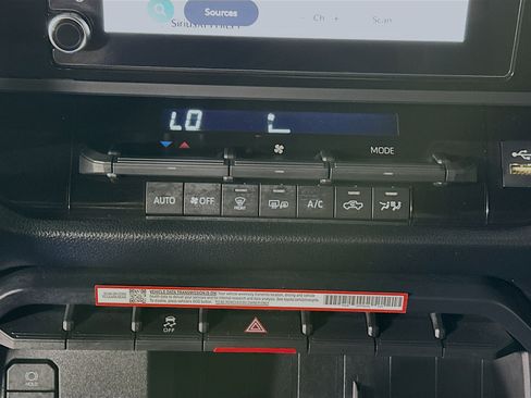 Used 2026 Toyota Tundra SR image 23