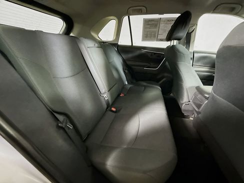 Used 2020 Toyota RAV4 LE image 24