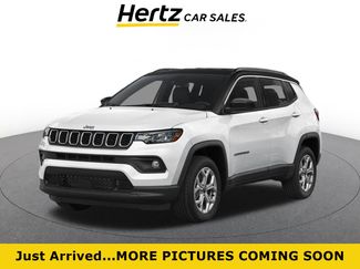 Used 2025 Jeep Compass Latitude AWD/4WD video 1