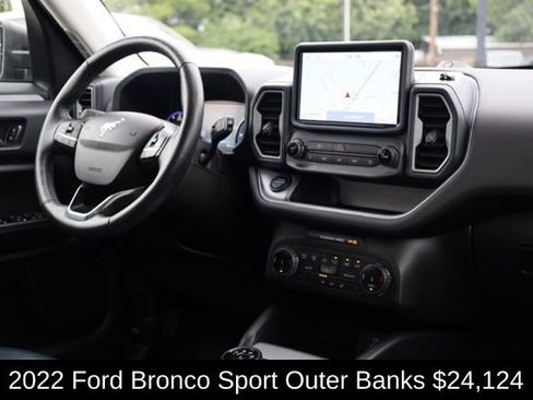 Used 2022 Ford Bronco Sport Outer Banks w/ Tech Package AWD/4WD image 36