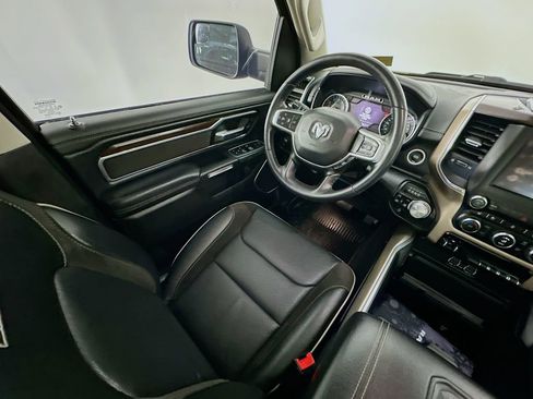 Used 2022 RAM 1500 Laramie AWD/4WD image 9
