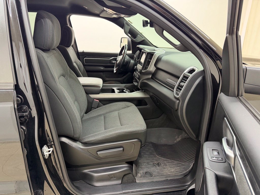 Used 2020 RAM 1500 Big Horn AWD/4WD image 8