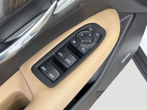 Certified 2024 Cadillac XT6 Sport w/ Platinum Package AWD/4WD image 20