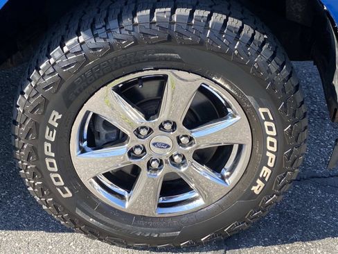 Used 2020 Ford F150 XLT w/ Equipment Group 302A Luxury AWD/4WD image 30