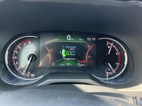 Used 2024 Toyota RAV4 XLE FWD image 81