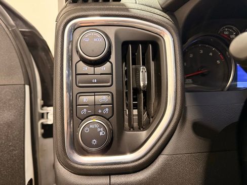 Used 2023 Chevrolet Silverado 2500 LT w/ Convenience Package AWD/4WD image 15
