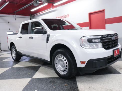Used 2022 Ford Maverick XL w/ Equipment Group 100A Standard AWD/4WD image 2